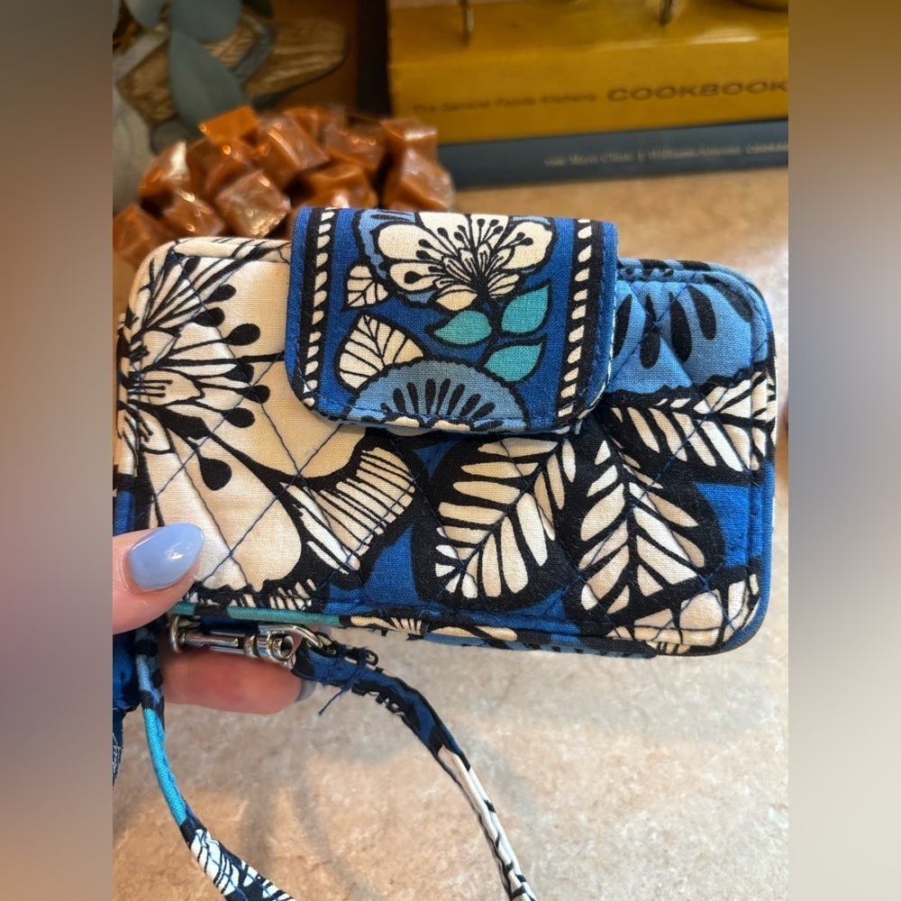 Vera Bradley Blue Bayou Smartphone Wristlet Wallet (retired)
